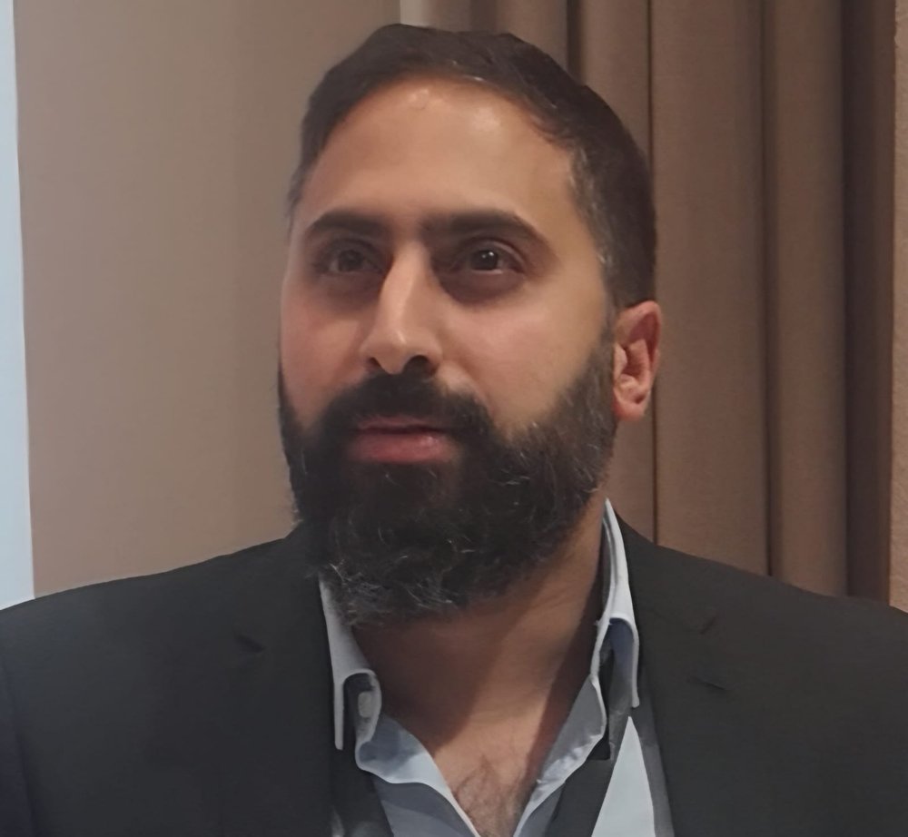 Portrait of Mr/Dr Yousuf Salmasi